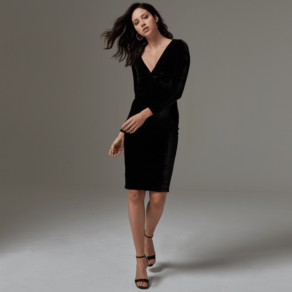 Vestido Veludo Midi Preto Murau