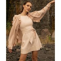 vestido-com-detalhe-pesponto