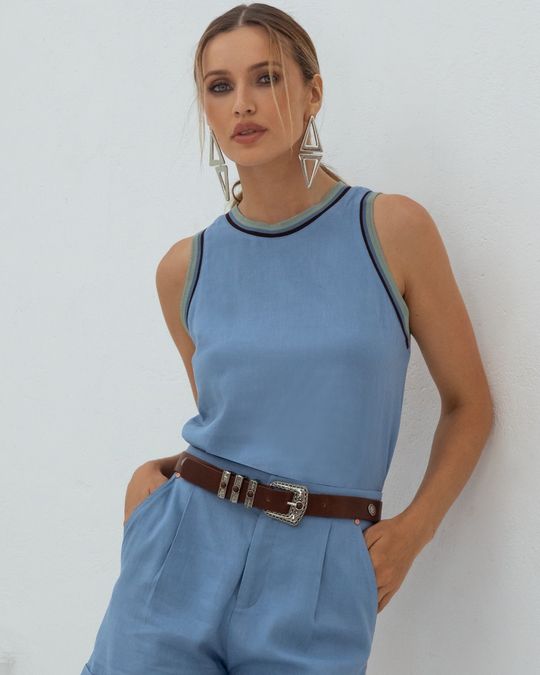 Blusa-Retilinea