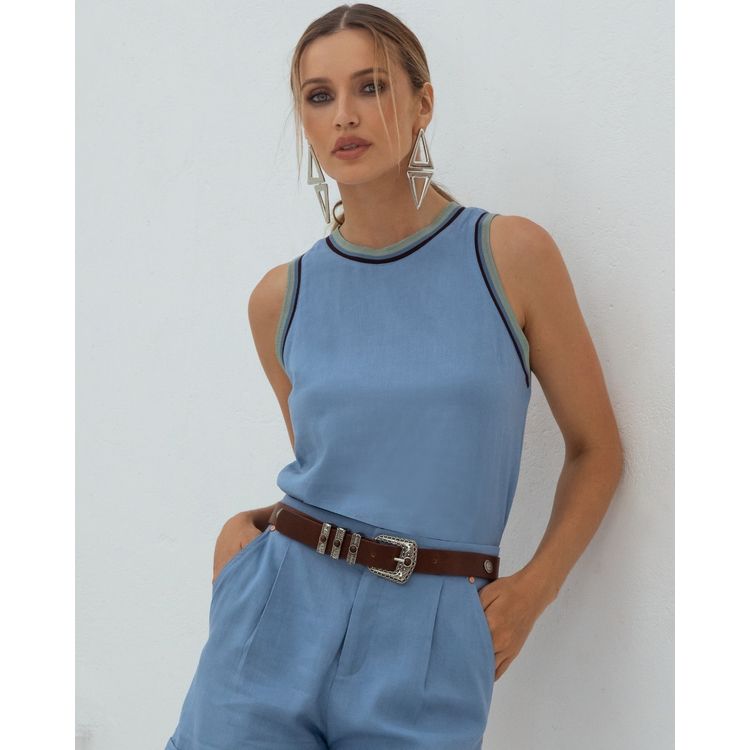 Blusa-Retilinea