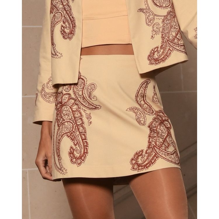 Short-Saia-Bordado-Paisley