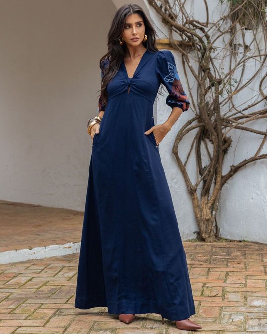 Vestido-Amarracao-Bordado