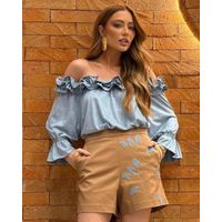 Blusa-Ruffles-Decote