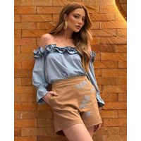 Blusa-Ruffles-Decote