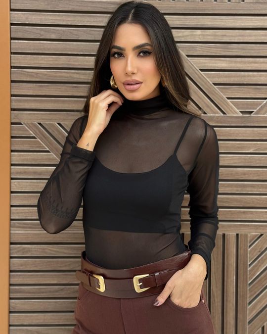 Blusa-Tule-Role