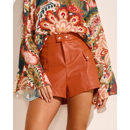 Short-PU-Bolsos-Lapela