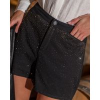 Short-Sarja-Cristais