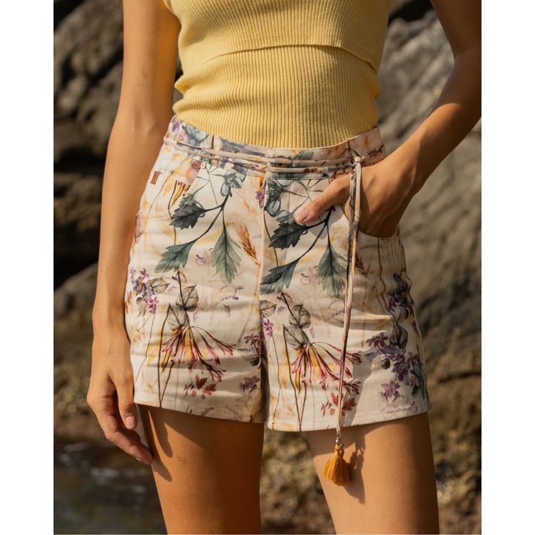 Short-Sarja-Aquaerela-Flowers